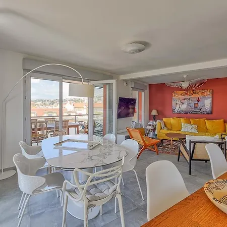 Lovely 4-bedroom Family In * 尼斯